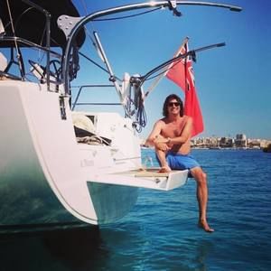 Meet your Posher, Justin